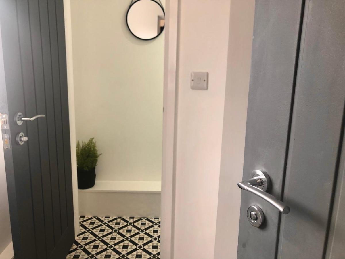 High Barnes 3 Bed House With Parking, Sleeps 7, Quiet Location Apartment Sunderland  Luaran gambar